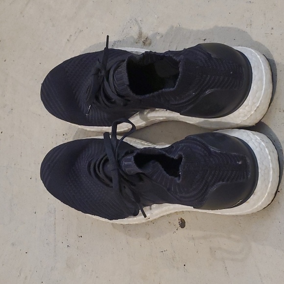 Womens Adidas Ultra Boost X sneakers sz 11 - Picture 6 of 8